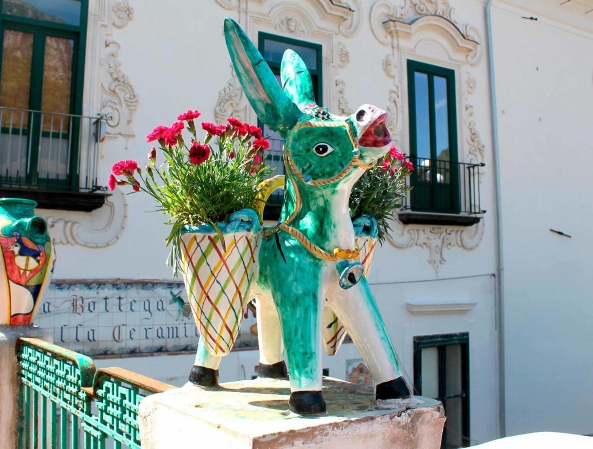 B&B Due Su Due Holiday Виетри Экстерьер фото