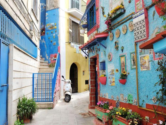 B&B Due Su Due Holiday Виетри Экстерьер фото
