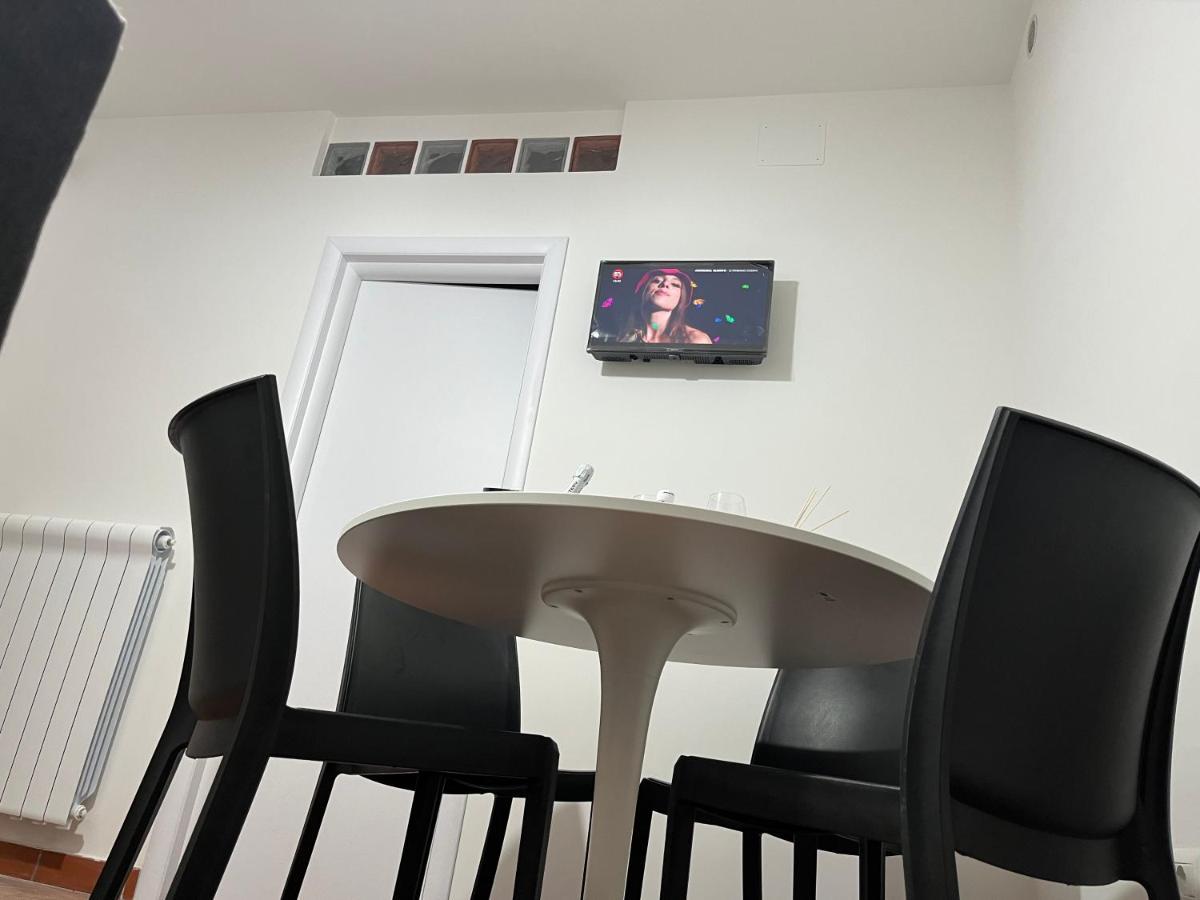 B&B Due Su Due Holiday Виетри Экстерьер фото