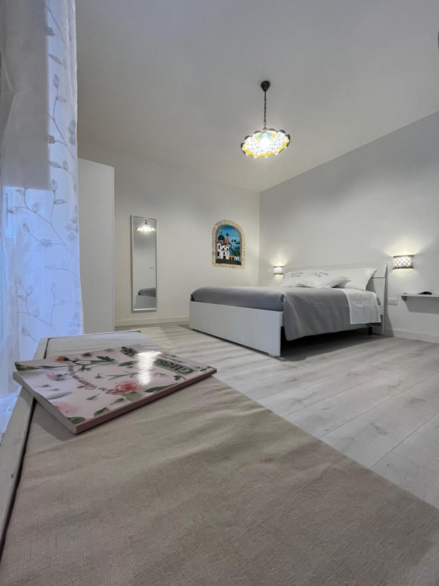 B&B Due Su Due Holiday Виетри Экстерьер фото